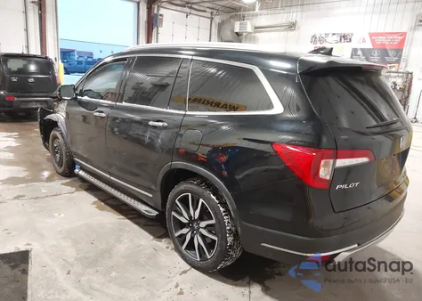 2019 Honda Pilot Touring из США, поврежденный, VIN 5FNYF6H93KB060088